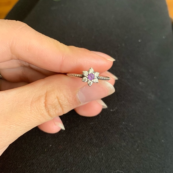 Size 7 Pandora Rings - Picture 3 of 3